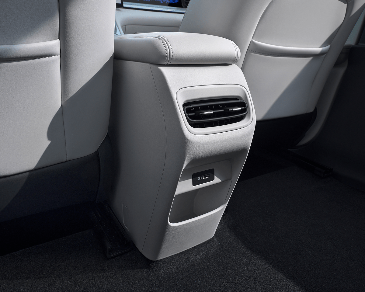 Geely EX2 Nội thất - 4